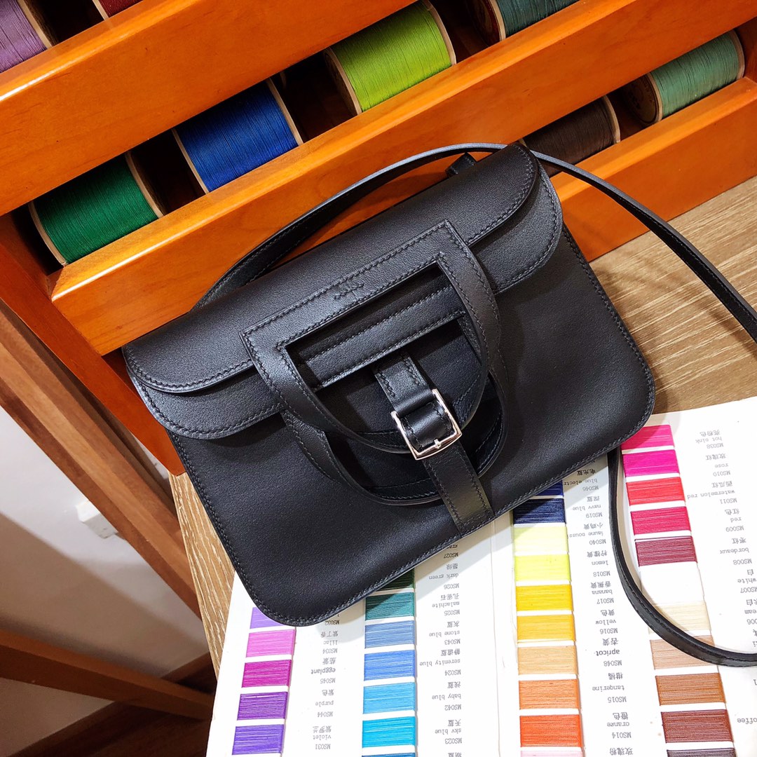 에르메스 미니 할잔백22 블랙 은장 스위프트